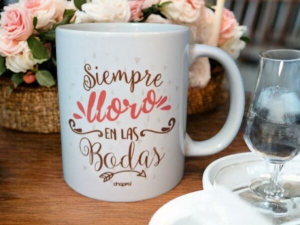 Taza Diseño "Siempre lloro"